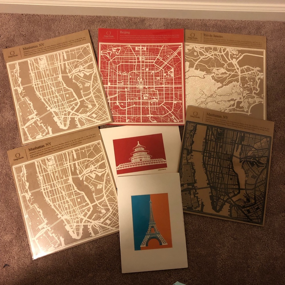 2/$25 💗 City line wall art!